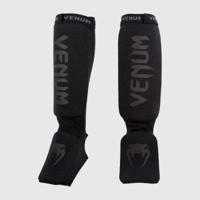 Venum Chrániče holení Shin Guards Black  LL